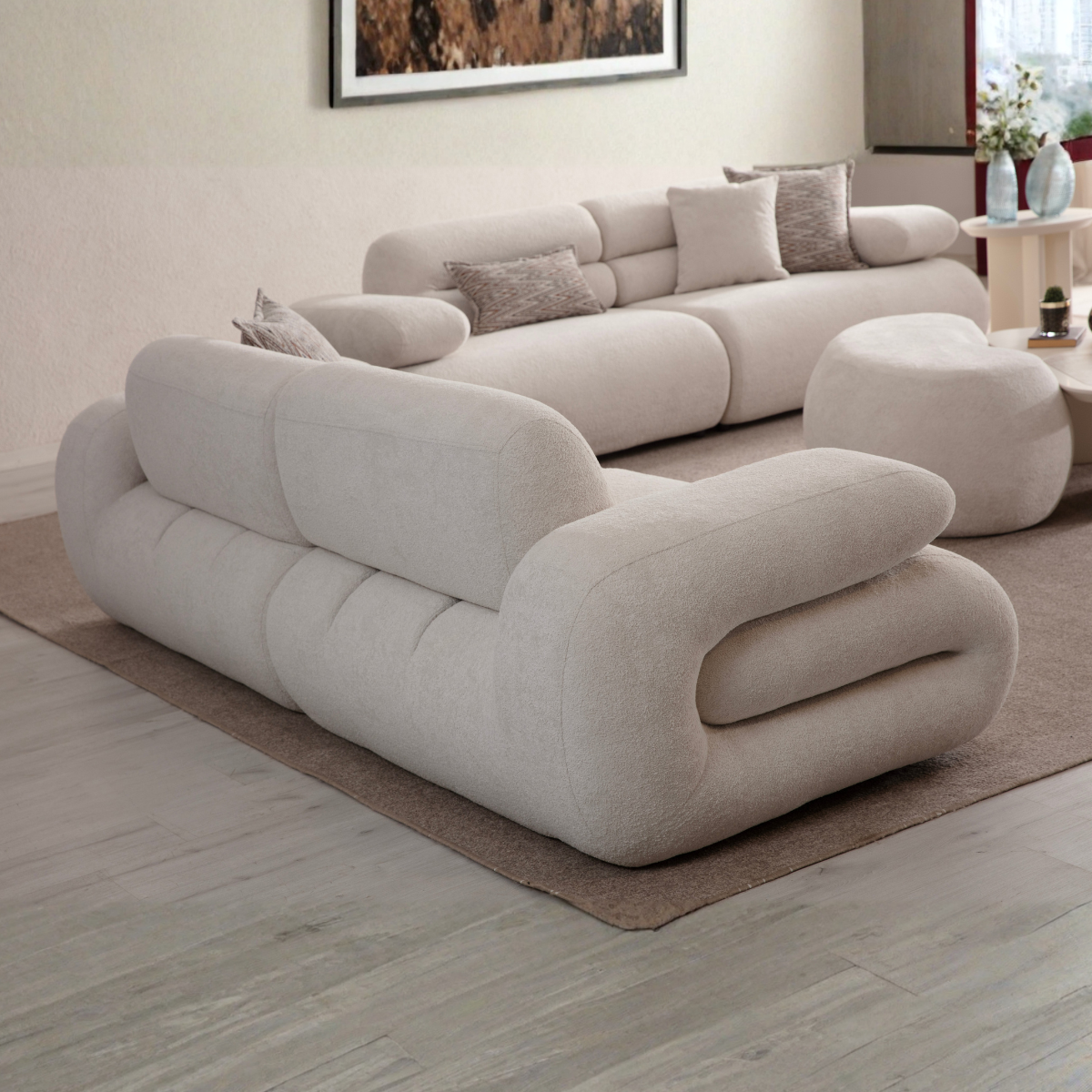 Ruma Sofa with Extendable Backrest