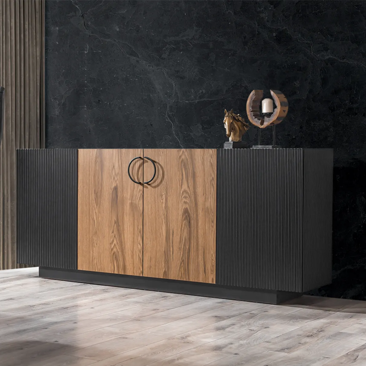 Executive Desk, Alfa Ud