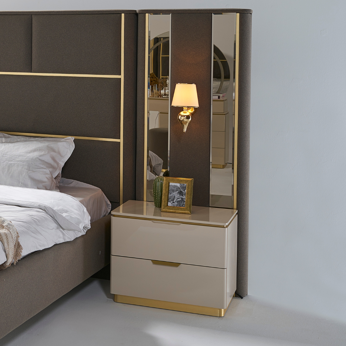 Luxury Bedroom Set, Boston