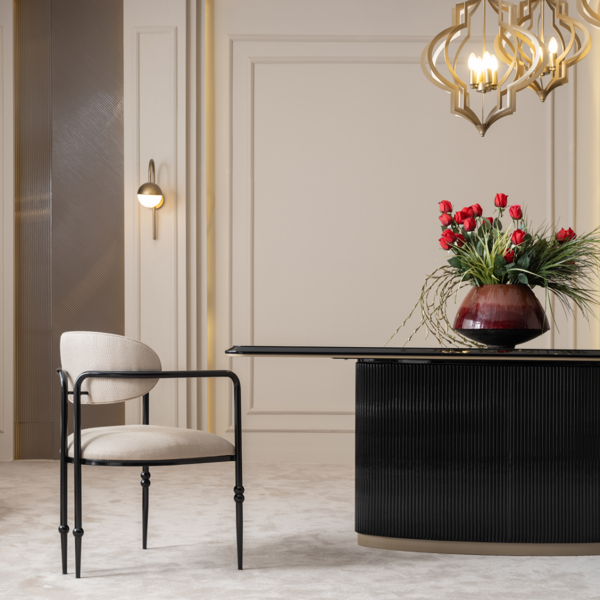 Luxury Dining Table, Granada