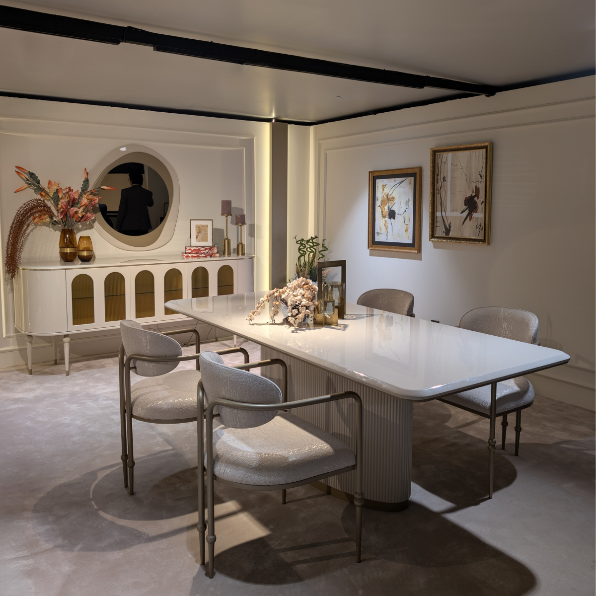 Luxury Dining Table, Granada